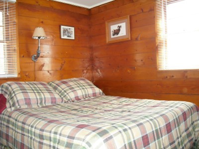 Bedroom in Hunter Cabin